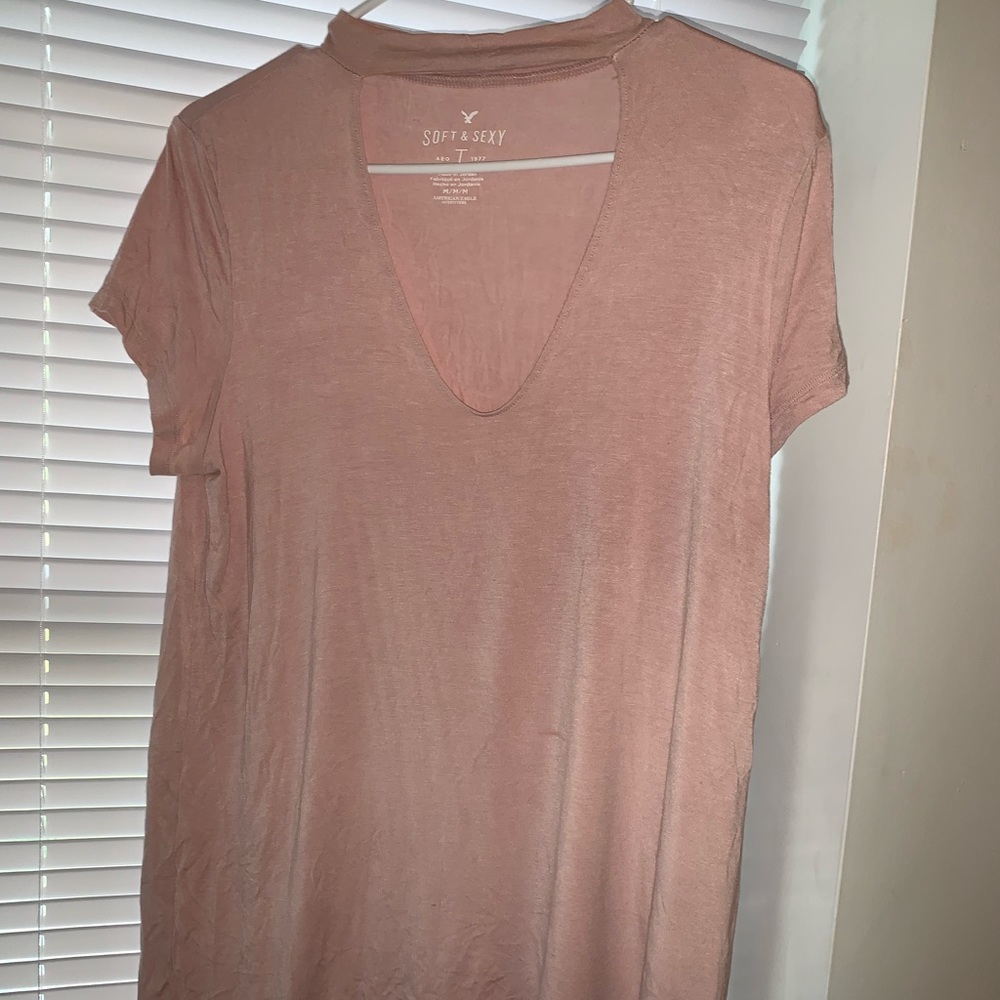 AE SOFT & SEXY choker style tee